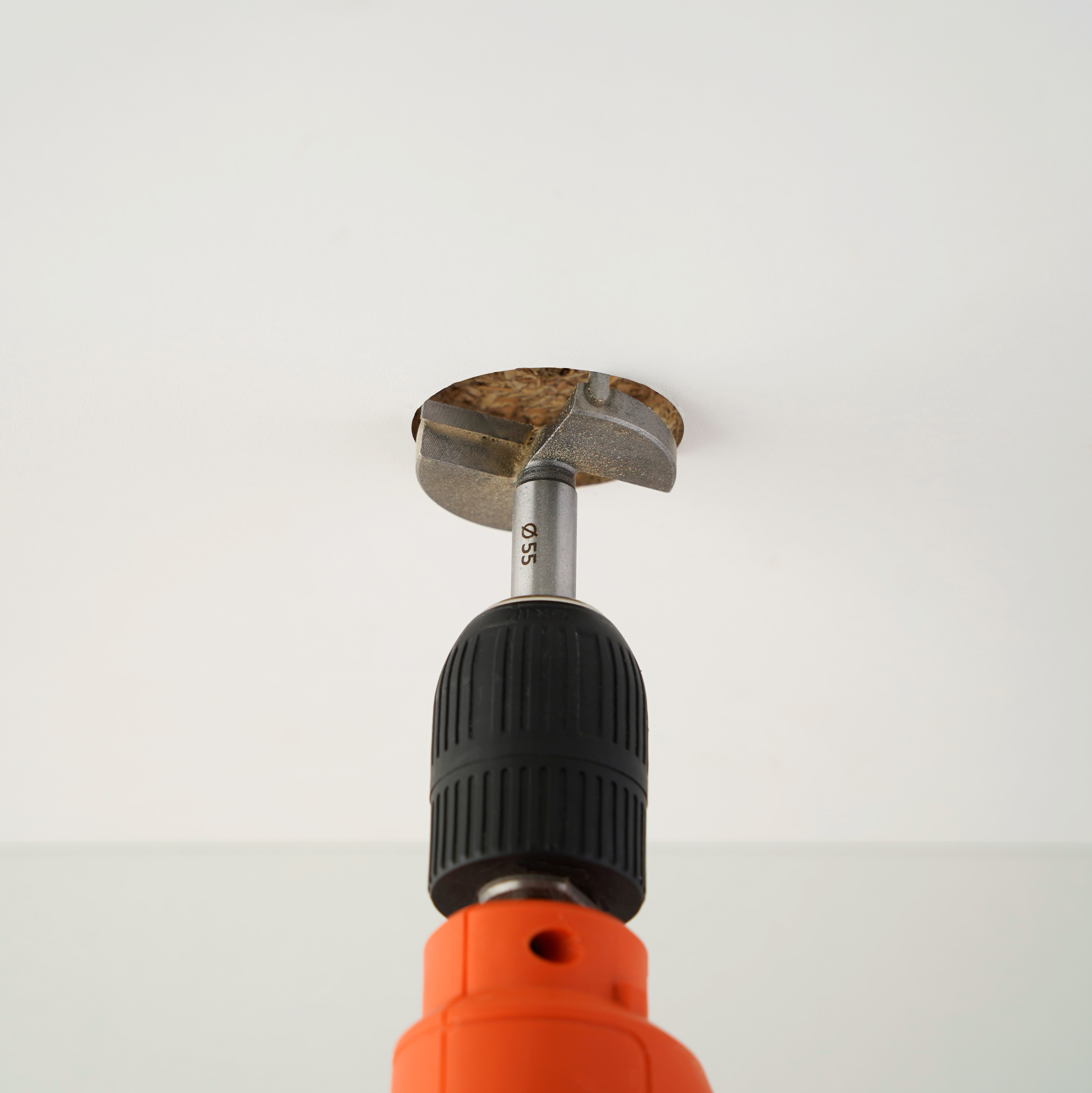 Modena-HoleSaw_25v2.jpg Modena-HoleSaw_25v2.jpg