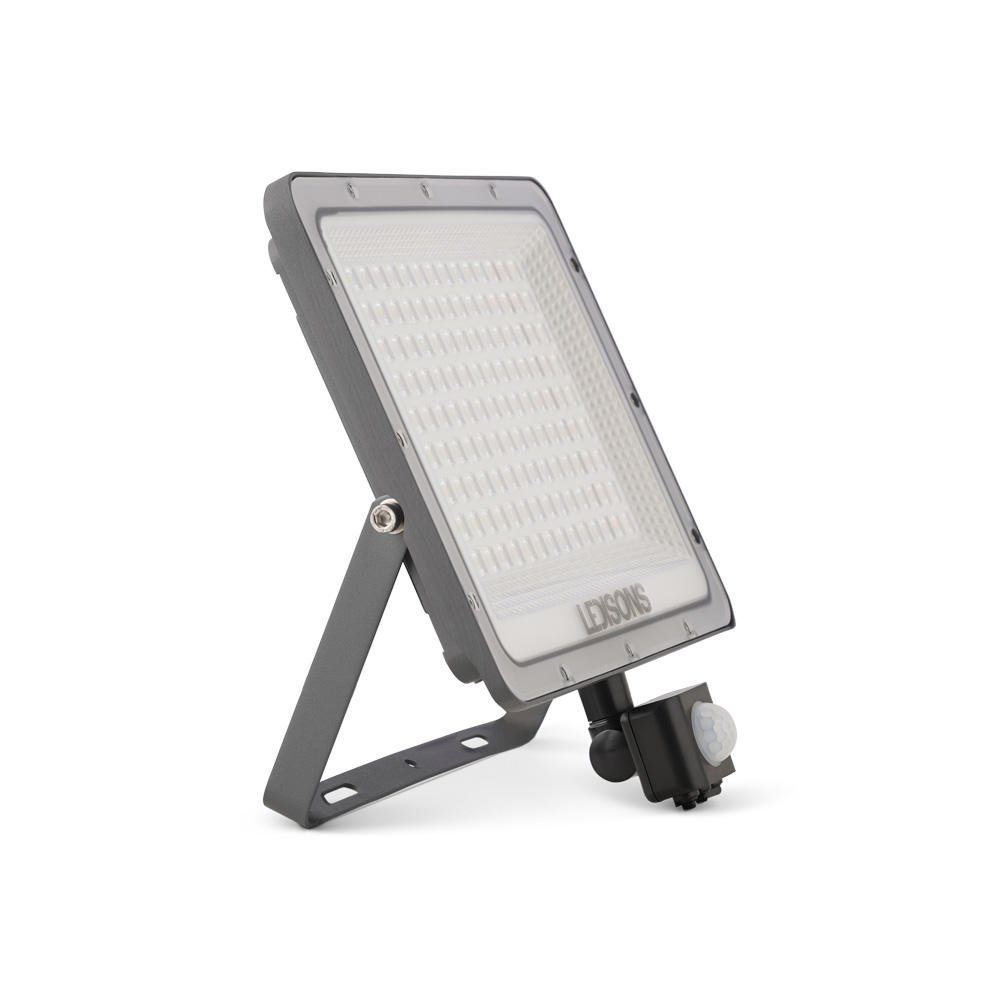 Keron_100W_03.jpg Keron_100W_03.jpg