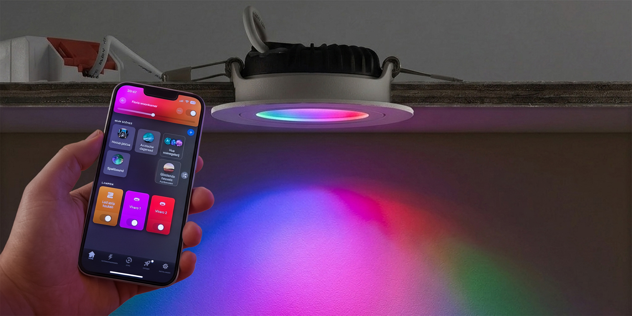 vivaro-zigbee-RGBWW-smart2.jpg, smartphone, appbediening,  RGB-verlichting, LED-verlichting, kleurverlichting