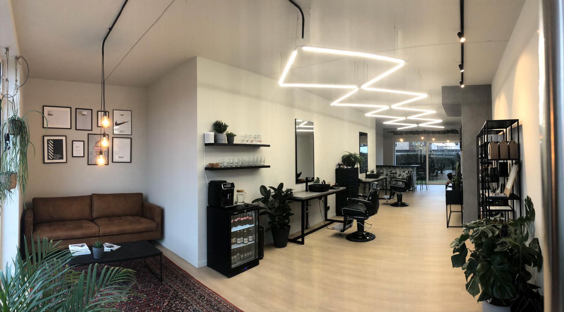 Led-verlichting-kapper.jpg Led-verlichting-kapper.jpg