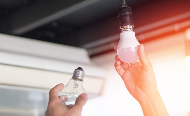 Waarom halogeen vervangen door LED? Waarom halogeen vervangen door LED?